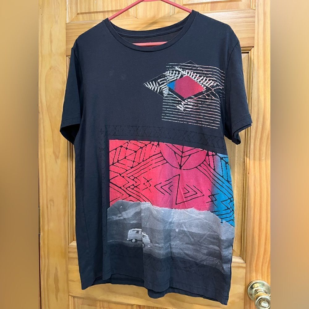 American Eagle classic fit men’s graphic t shirt with van size L